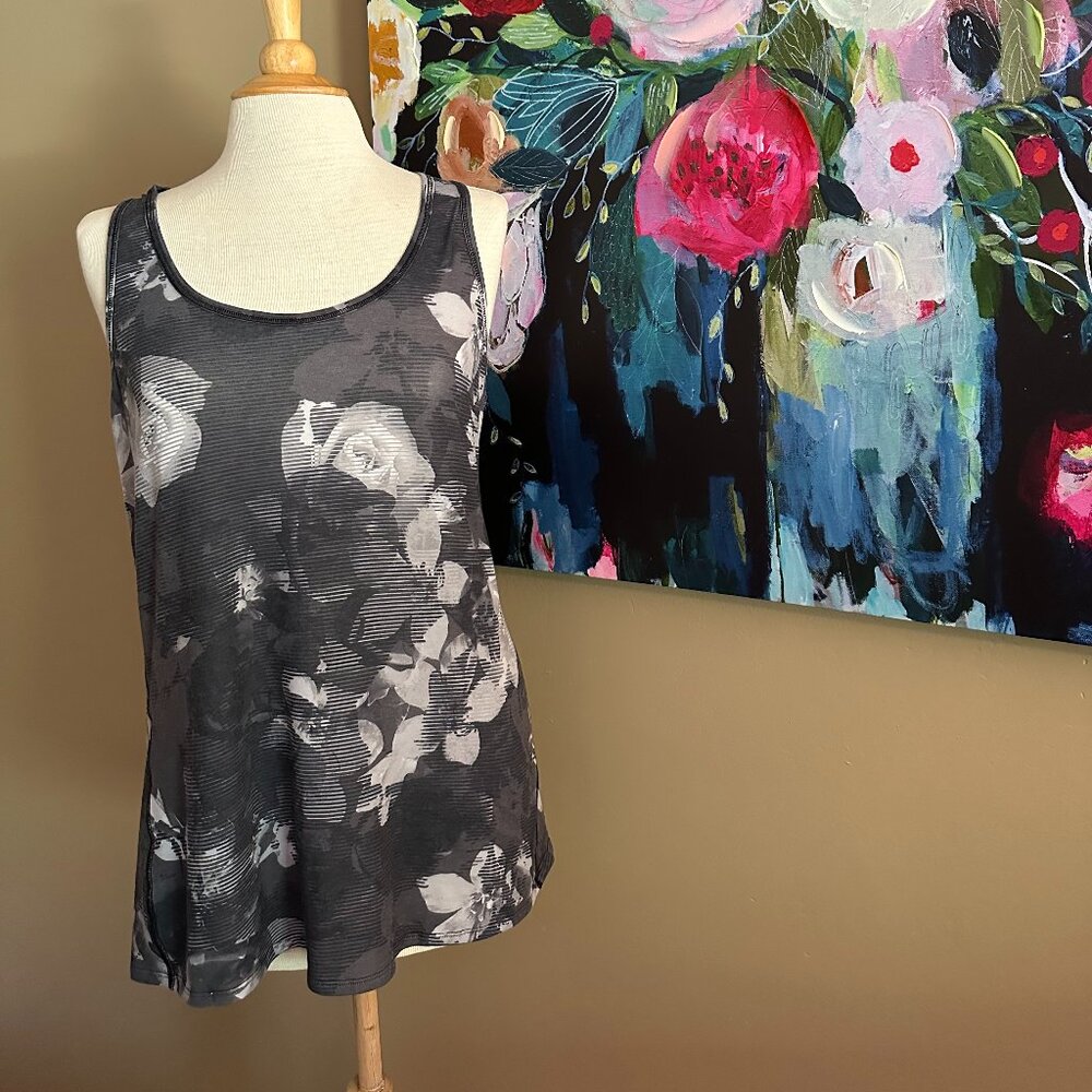 The North Face Black Botanical Print Workout Racerback Tank Size Large